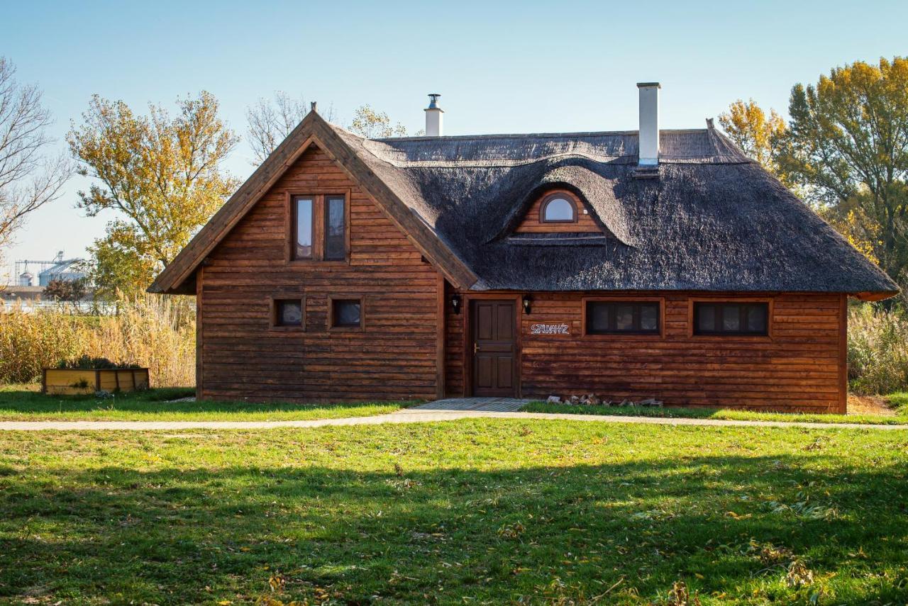 Csodaszarvas Vendeghazak Rabahidveg Экстерьер фото